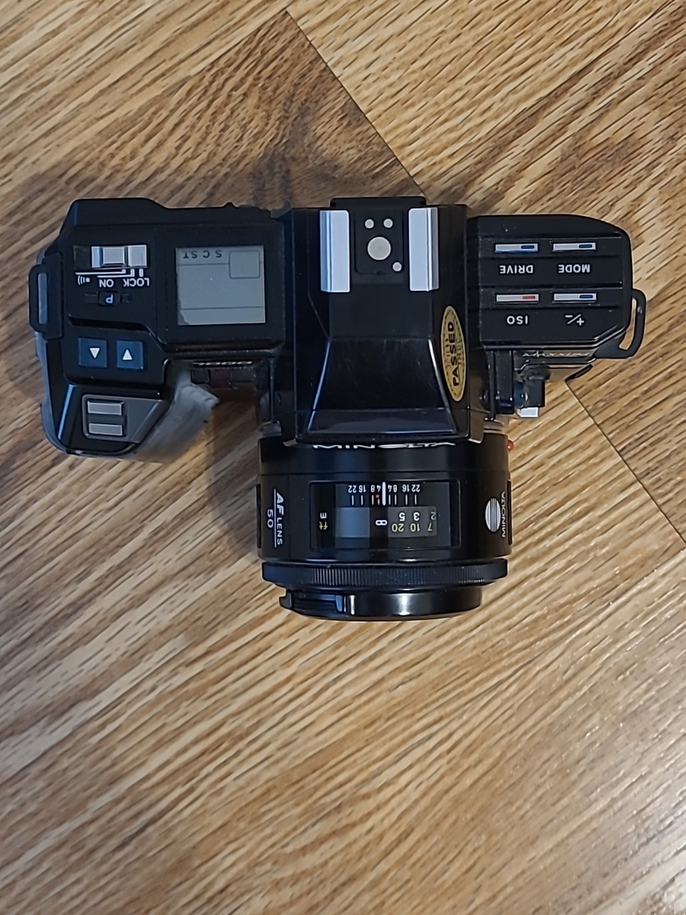 Minolta Maxxum 7000 Bundle - Picture 7 of 9